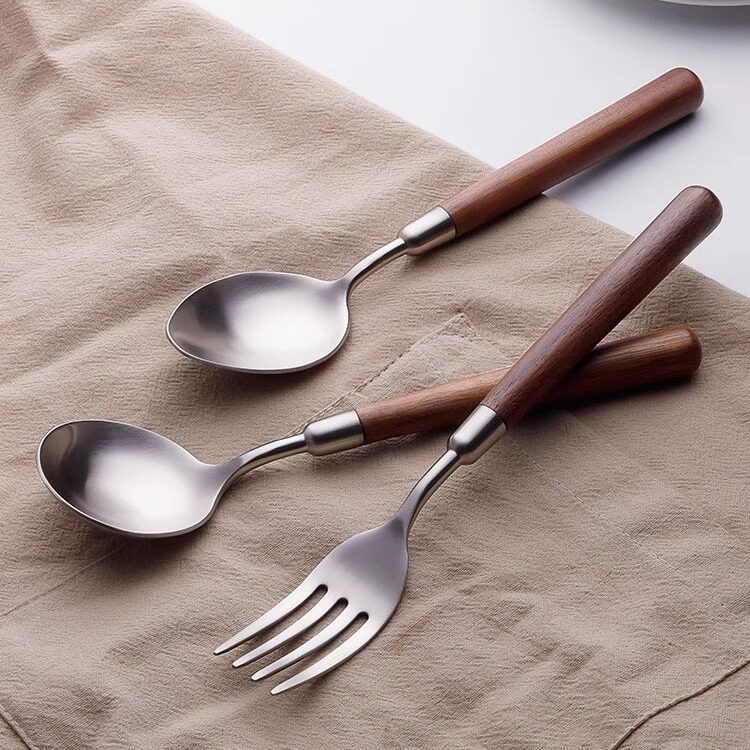 Imitation walnut wooden handle simple texture stainless steel spoon Fork suit household Western food spoon high-looking tableware