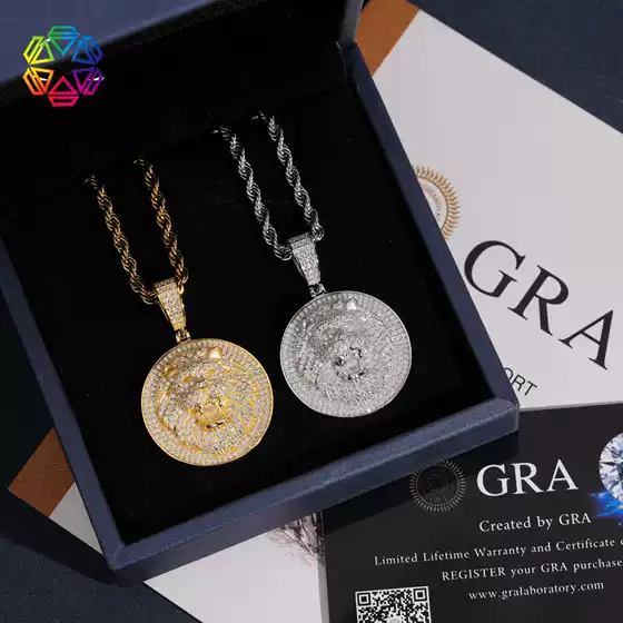 New Lion Head Disc Necklace S925 Silver Inlaid Moissanite Pendant European and American Hip-Hop Style Men's Domineering Accessories