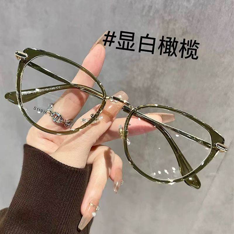Ultra-light cat's eye brown glasses myopia degree can be matched with female makeup artifact retro square round face suitable for eyes frame