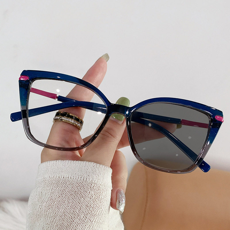 New fashion cat eye glasses frame female fashion personality Internet celebrity plain glasses frame cross-border color-changing anti-blue light glasses
