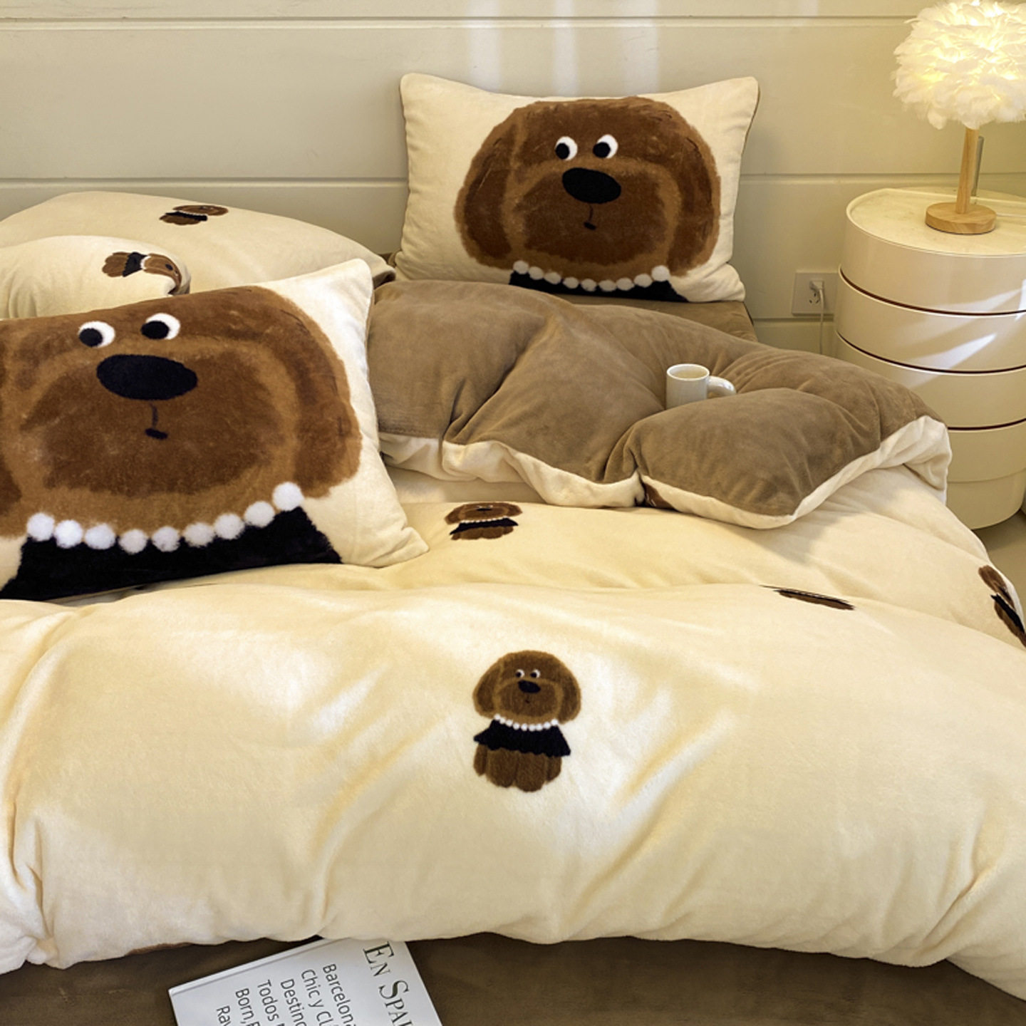 Category a Maternal and Infant Grade Thickeneded Milk Velvet Four-Piece Set Cute Cartoon Coral Velvet Three-Piece Set Winter Warm Velvet Quilt Cover