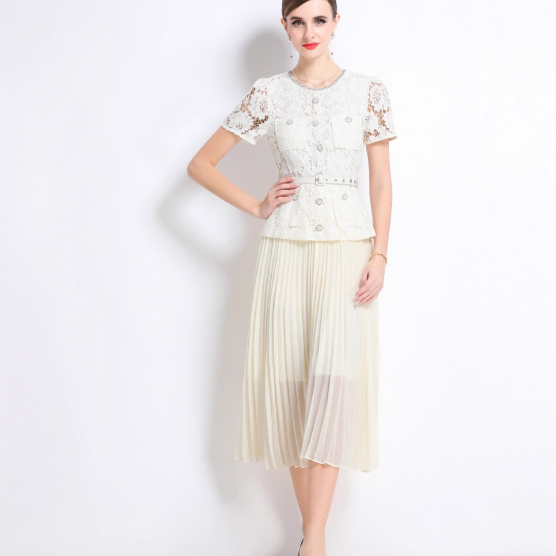 French Style Elegant Short Sleeve Lace Dress Slim Fit Round Neck Beaded Design Pleated Mid Length Perfect for