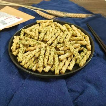 Weishi brothers first love twist 10 Jin bulk seaweed beef flavor small twist rice Net red snacks wholesale