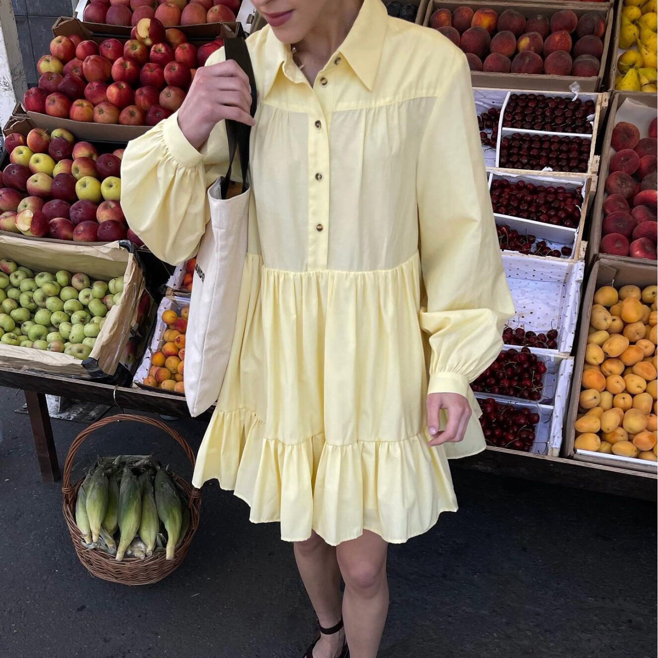 White Shirt Dress Spring Collection Minimalist Design Cotton Fabric Perfect for Office Wear Wholesale Available