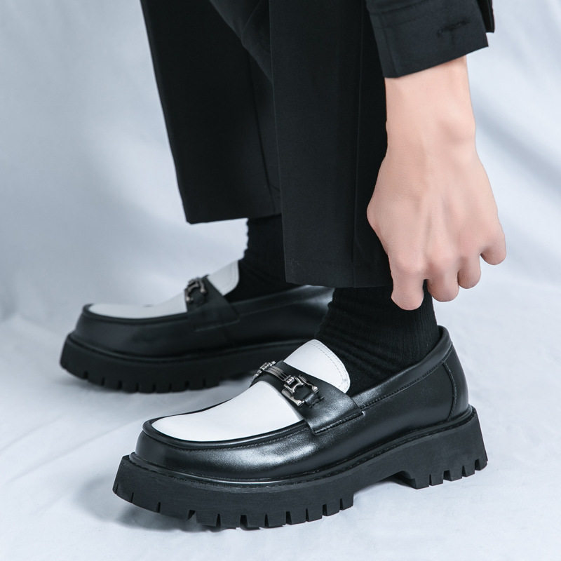 A0137 trắng đen