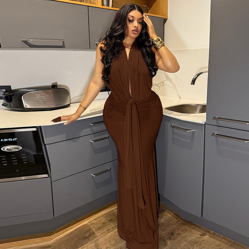 Fashionable Backless Halter Maxi Dress Loose Fit Ruched Design Comfortable Fabric Casual Home Wear Wholesale