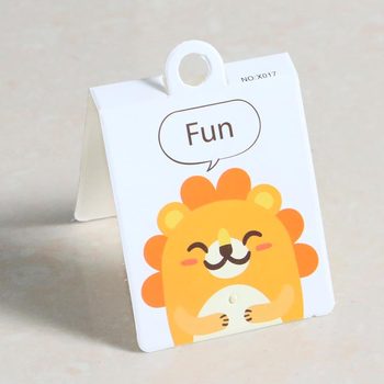 Hook-free children's cotton socks trademark English card socks white cardboard logo cartoon lion label spot