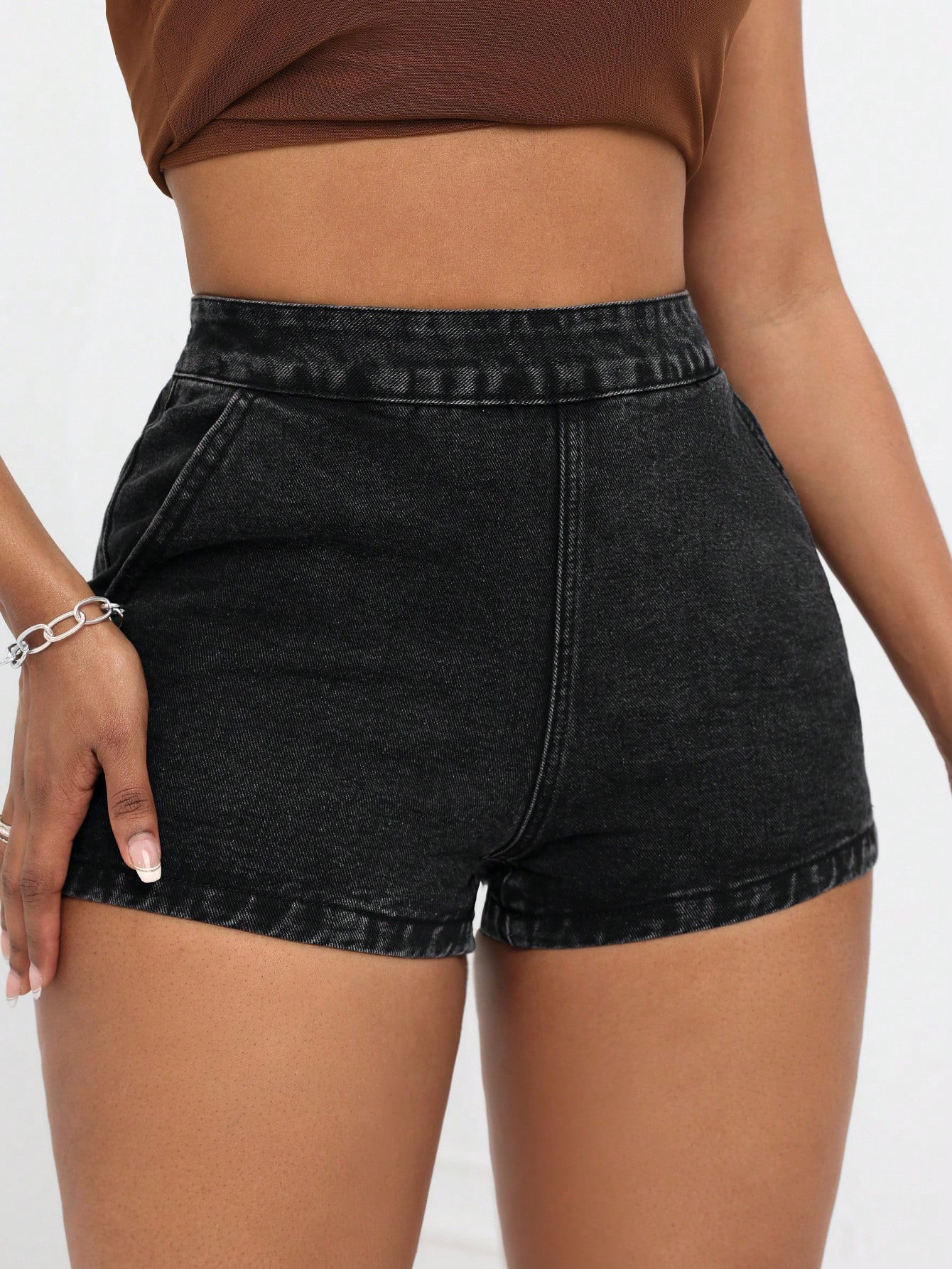 Womens Slim Fit Denim Shorts Comfortable Stylish Casual Perfect for Summer Outings Wholesale Available