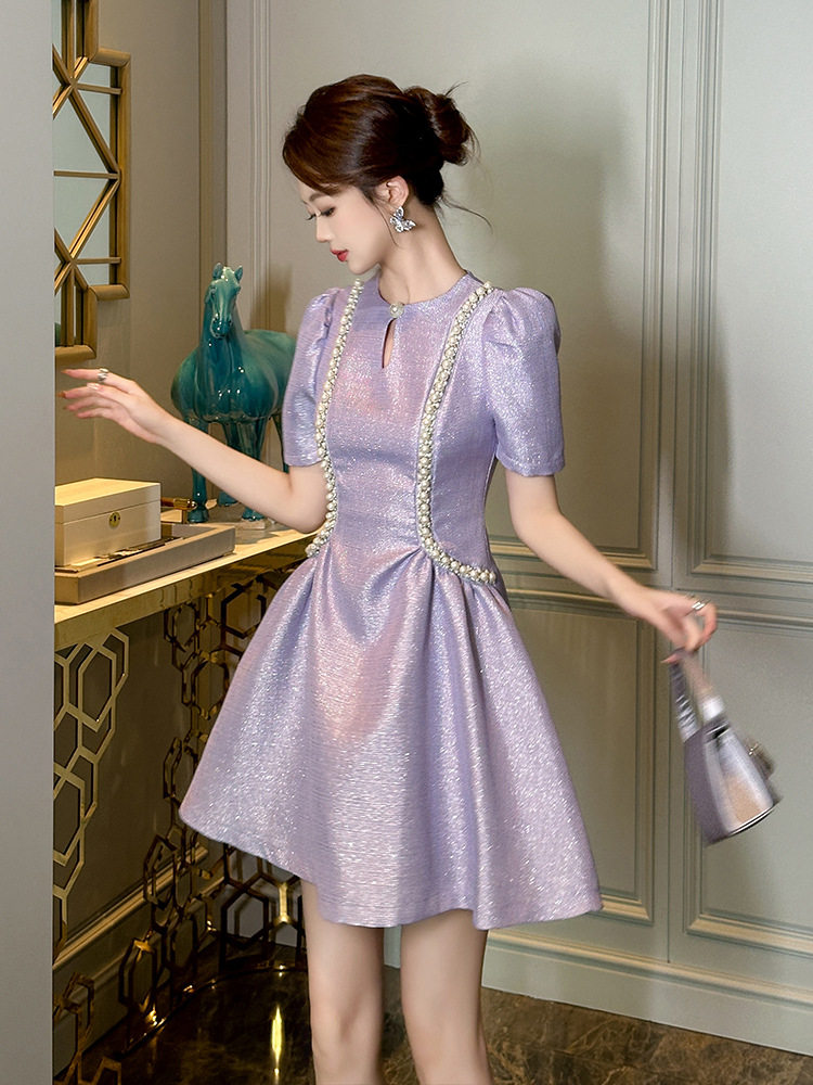Đầm suông nữ midi cổ tròn tay bồng phong cách Chanel — [Đen], [Champagne]