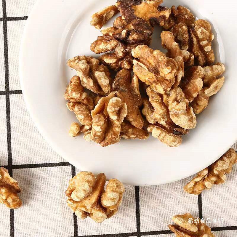 New Arrival Salt and Pepper Milk-Flavored Raw Walnut Kernels, Paper-Skinned Walnut Kernels, Dried Nuts, Original Flavor Snacks for Pregnant Women, Roasted Seeds and Nuts