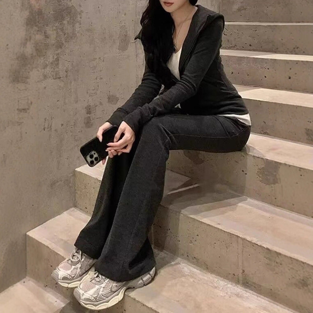 早秋独特超好看灰色条纹套装女巨好看的两件套卫衣外套裤子套装