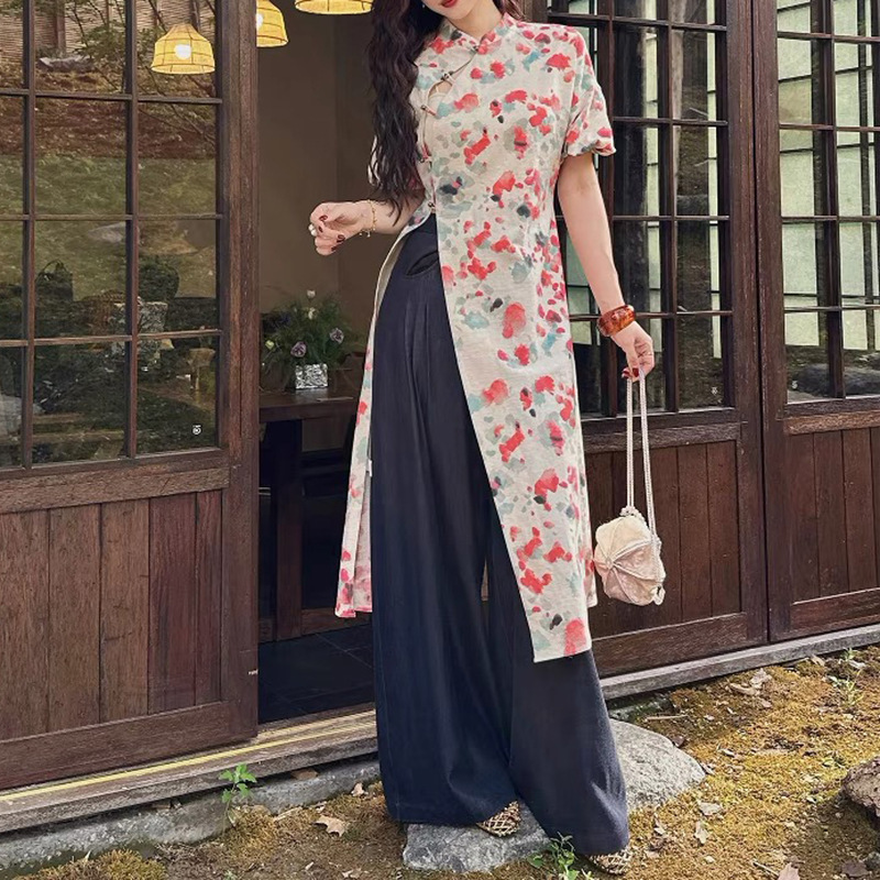 Áo khoác ngoài dáng áo dài cách tân phối cúc, tay ngắn, họa tiết thêu — Đen trắng, Hồng đen, Xanh trăng