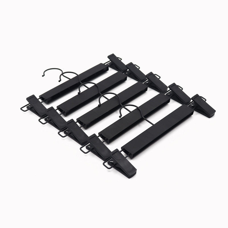 Non-Slip Plastic Trouser Clip Clothing Store Household Adult Seamless Clothes Hanger Colorful Frosted Clothes Drying Rack Retractable Trouser Clip