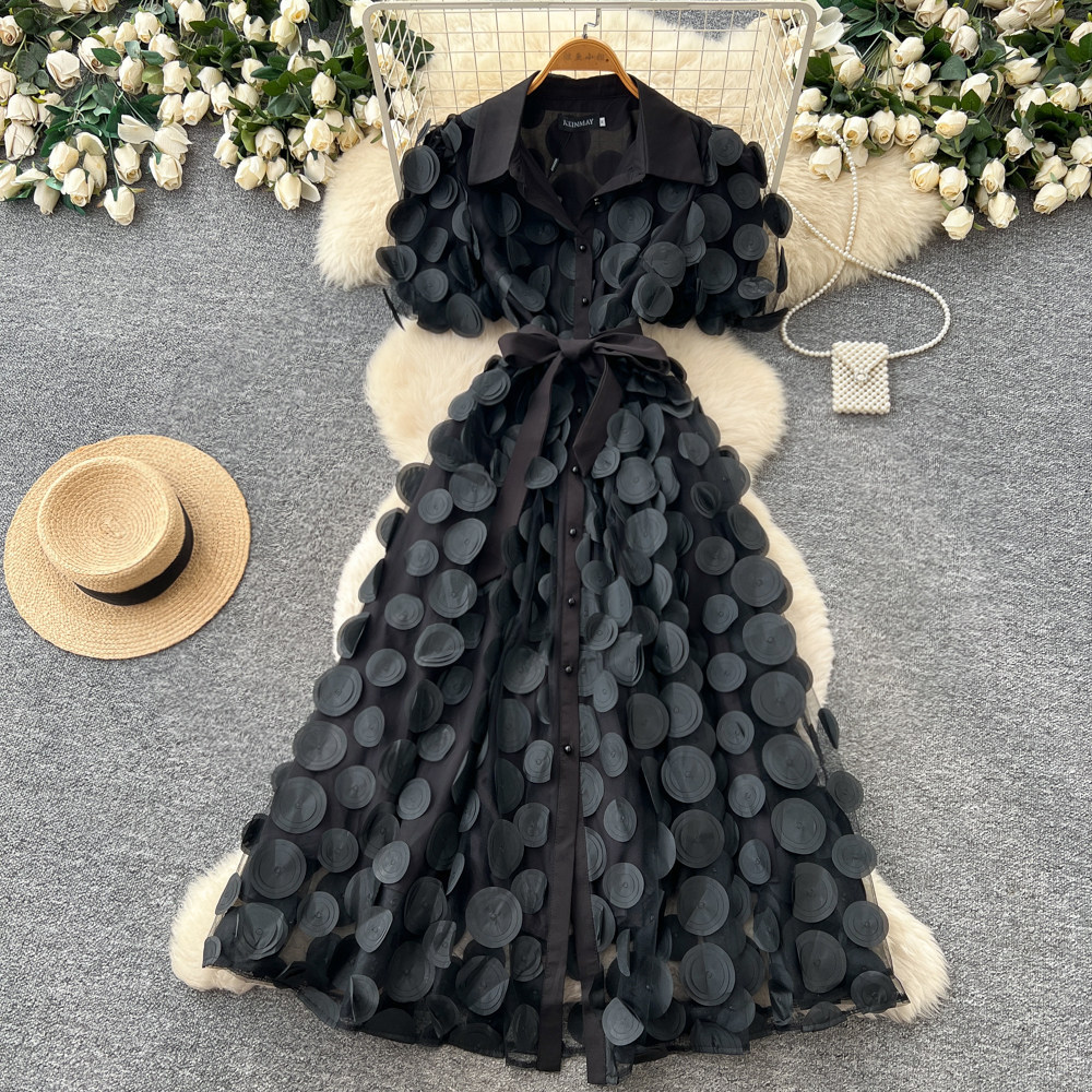 French Style Lace Dress for Women Short Sleeve Tie Waist A Line Silhouette Elegant Summer Occasion Wear Wholesale