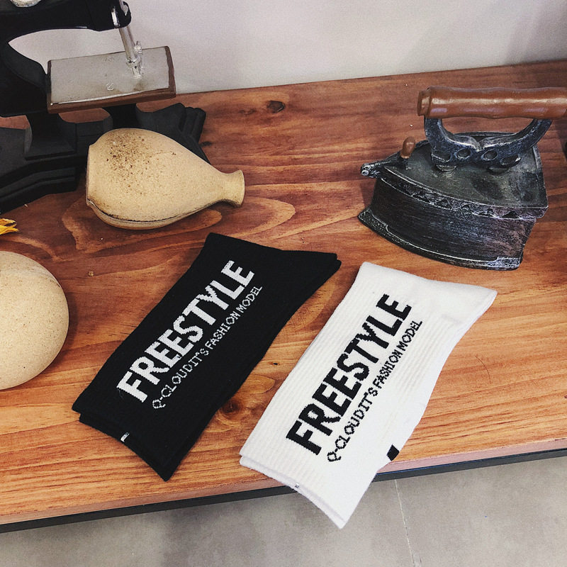 Spring and Autumn Pure Cotton Letter Odor-Resistant Sweat-Absorbing Men's Trendy Socks Zhujie All-Cotton Versatile Fashion Mid-Tube Socks Men Wholesale