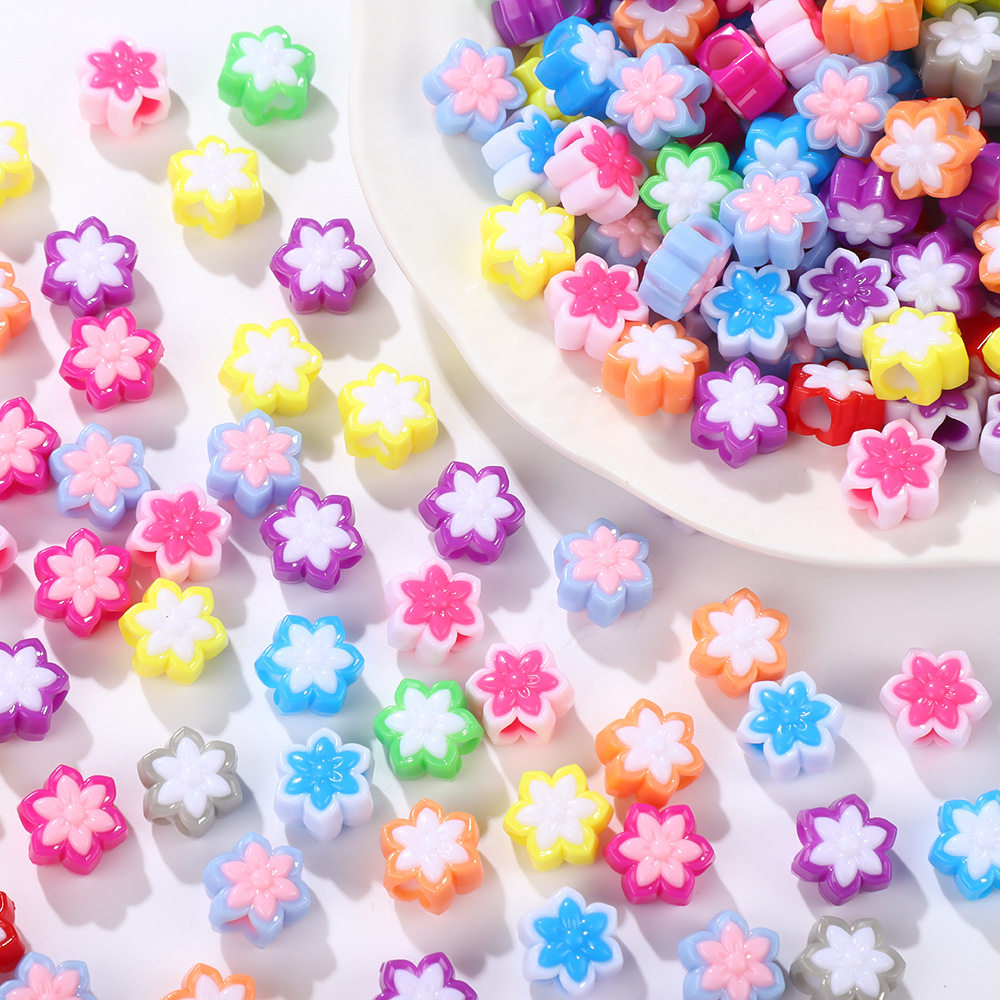 ลูกปัดพลาสติกรูปดอกไม้หกกลีบ วัสดุเครื่องประดับ DIY สร้อยโทรศัพท์และสร้อยคอ ลูกปัดรูใหญ่สีลูกอมตามเทรนด์อินสตาแกรม