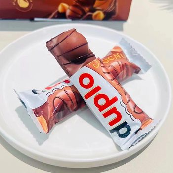 Wholesale Wholesale Imported Fee/Lero Duplo Hazelnut Chocolate Sandwich Wafer Biscuit Snacks 26g