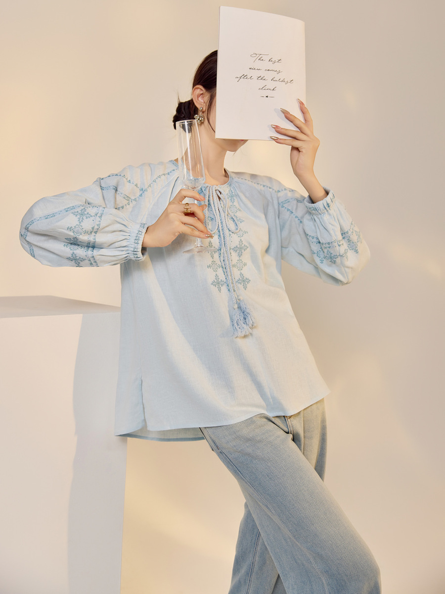 Áo sơ mi nữ linen dài tay thêu họa tiết dáng rộng — Màu trắng be, Màu xanh đậm, Màu xanh lam nhạt