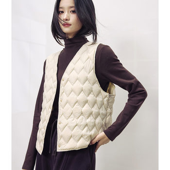 [Shengdu]25 Winter New Japanese Style Simple Layered Inner Wear 90% White Duck down Vest with Diamond Pattern V-Neck Inner Liner