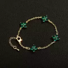 Xiaohongshu's New Flower Four-Leaf Clover Bracelet for Women Inlaid with Green Zircon Clover Hand Jewelry Summer Anklet
