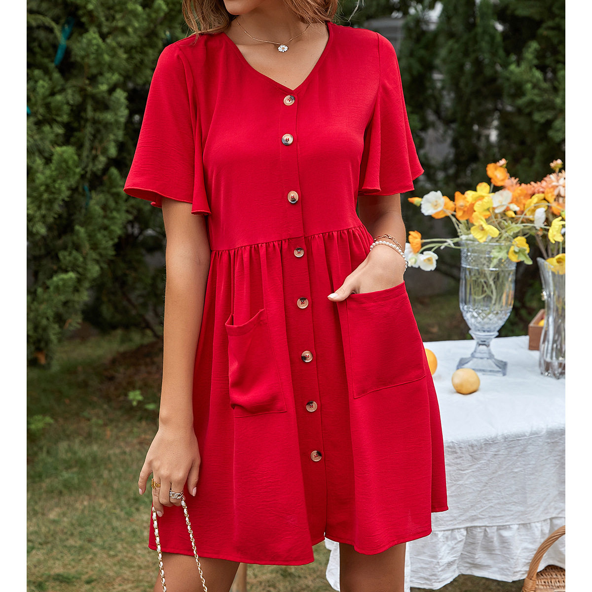 Vintage Court Style V Neck Elegant Dress Retro Design Flowy Fabric Suitable for Parties Wholesale Available
