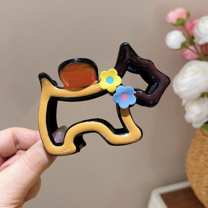 卡通动物狗狗猫咪抓夹高颜值五角星后脑勺盘发鲨鱼夹可爱发饰网红