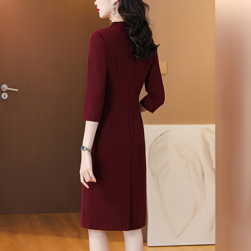 喜婆婆婚宴装旗袍礼服裙2024夏季新款妈妈装时尚优雅酒红色连衣裙 - 图2