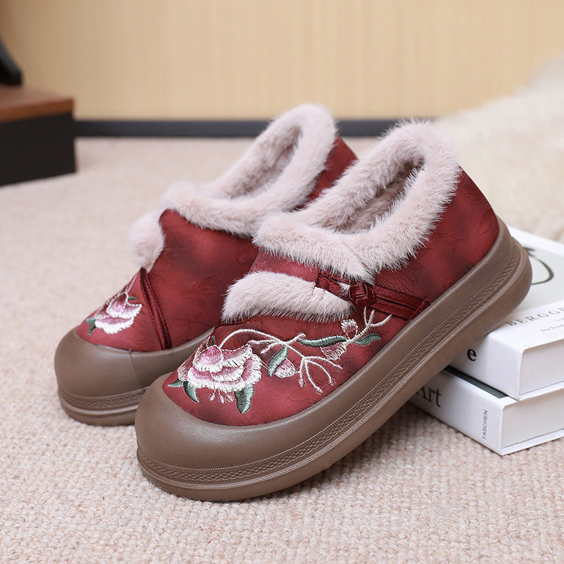 Winter Old Beijing Cloth Shoes Embroidered Shoes Non-Slip Soft Sole Furry Shoes Comfortable and Warm New Chinese Style Han Dynasty Women's Cotton Shoes