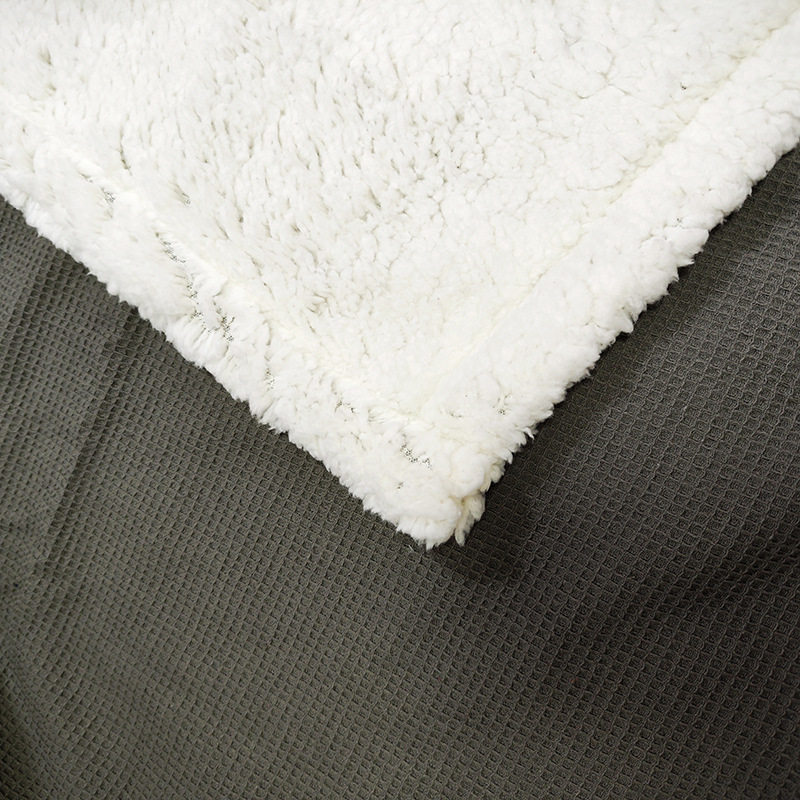 Cross-Border Amazon Double-Layer Thickeneded Cashmere Cotton Waffle Blanket Office Lunch Break Blanket Customization