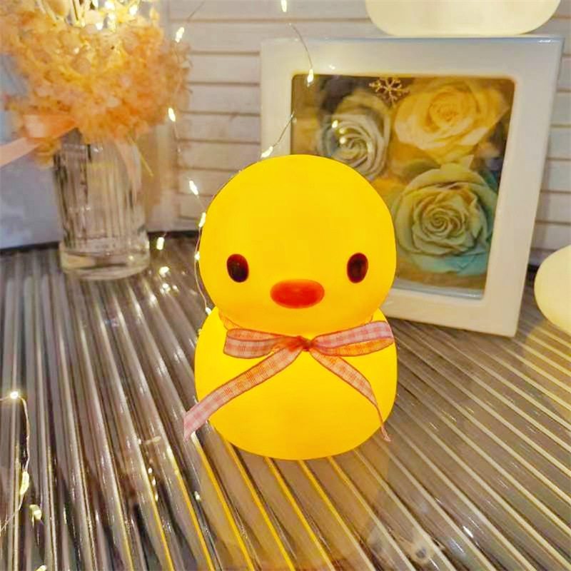 爆款网红发光玩具批发夜市摆摊小商品儿童小夜灯圣诞节生日伴手礼