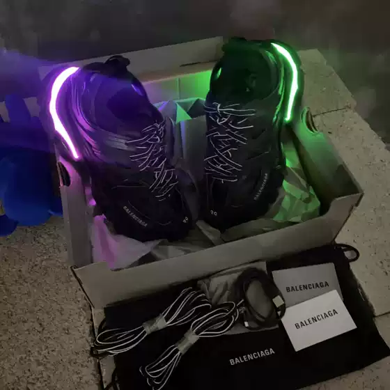High-End I8 Paris Track Third Generation Led Light 3.0 Luminous Dad Shoes for Men and Women Thick-Soled Fashion Casual Shoes