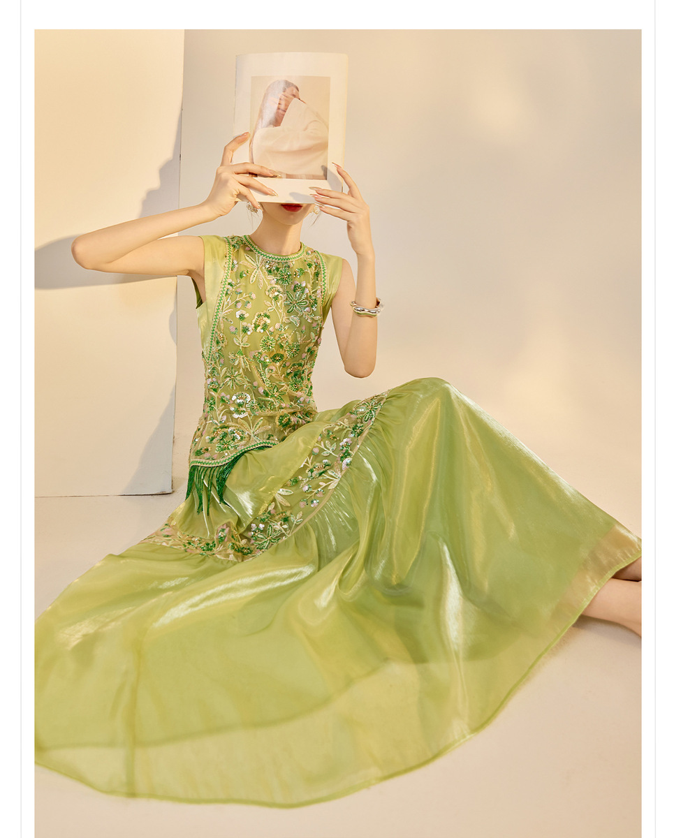 Đầm maxi nữ thêu đính cườm tay phồng dáng suông — Cloud Water Blue (Giao hàng ngay hôm nay), Cloud Water Blue (Giao hàng trong 7 ngày), Jasper Green (phát hành cùng ngày), Jasper xanh (giao hàng trong 7 ngày)