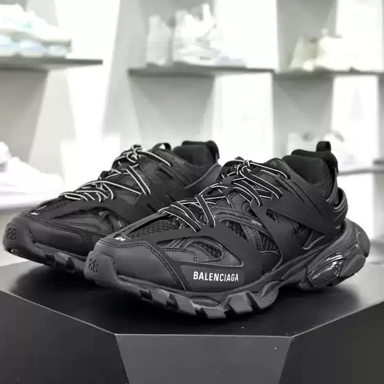 New black mesh hollow height sports casual shoes spring and autumn with light round head lace-up sports shoes