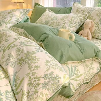 Small fresh cotton bed four-piece set 100 cotton 2025 new quilt cover bed sheet quilt cover four seasons universal bedding 4