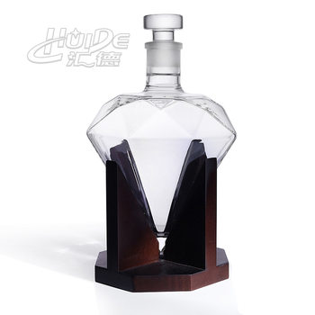 Amazon Bestseller Whiskey Set Diamond-Shaped Decanter High Borosilicate Glass Liquor Dispenser Craft Liquor