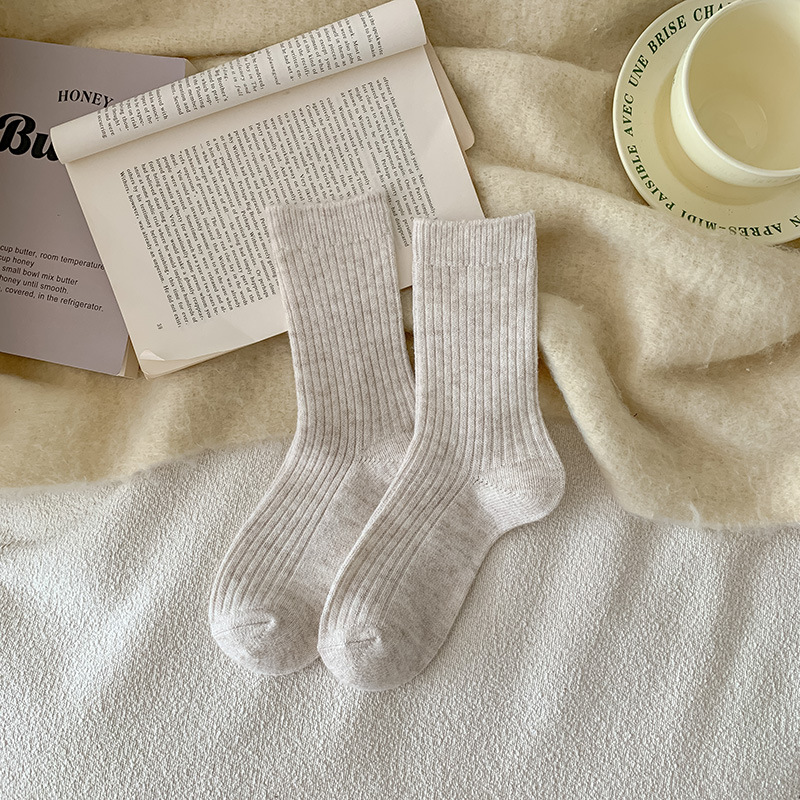 羊毛袜子女秋冬月子袜加厚保暖居家地板冬天日系简约羊绒堆堆长袜