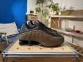 Deman r4---black brown black