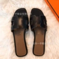 Lambskin classic black (correct lettering) in stock