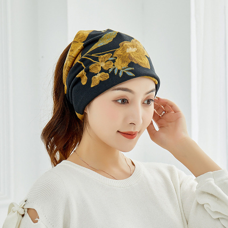 Flower Hat Women's Autumn and Winter Korean-style Warm Dual-purpose Pullover Sports Hat Casual Ear Protector Hat Scarf Moon Hat