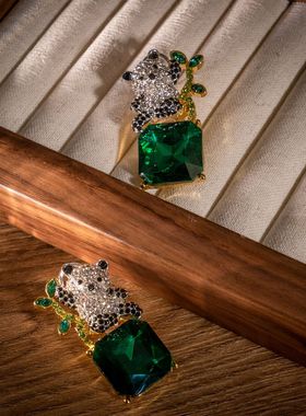 仿中古饰品vintage镶钻可爱熊猫竹子绿宝石闪亮水晶项链耳钉套装