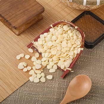 Peeled Almonds, Sweet Almonds Are Clean and Free of Impurities, 500g Wholesale, and There Are Also Northern and Southern Almonds