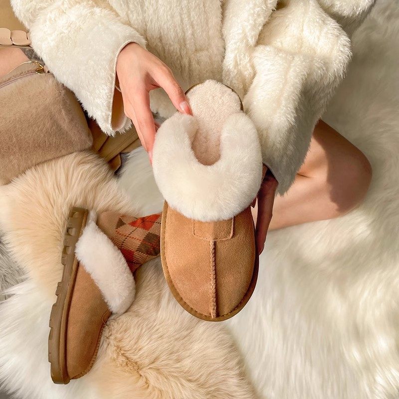 Henan Sangpo Sheepskin One-piece Flat Bottom Baotou Mao Wool Slippers for Men and Women fleece-lined Warm Cotton Slippers