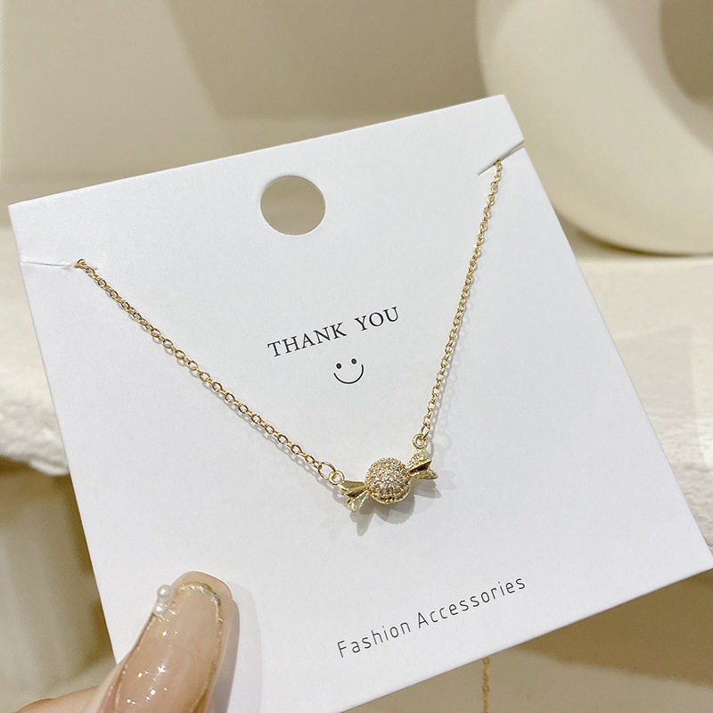 Design Sense Fun Candy Necklace Women's Light Luxury Elegant Simple Fashion Accessories ins Cold Style Clavicle Chain