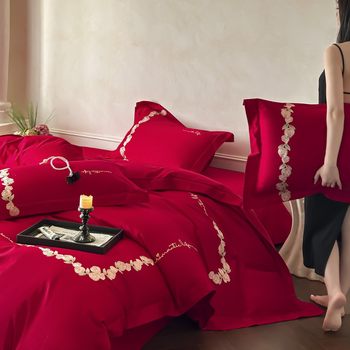 High-End Wedding Pure Cotton Four-Piece Wedding Set, Bright Red Cotton Quilt Cover, Bed Sheetss, Fitted Bed Sheetss, Newlywed Wedding Bedding