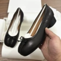 Black 3.5cm bow