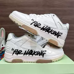 High-End of Collaboration Sneakers with Black and White Arrow Design, Unisex Skate Shoes, Comfortable Casual Trendy Shoes, Versatile Sports and Commuting Shoes