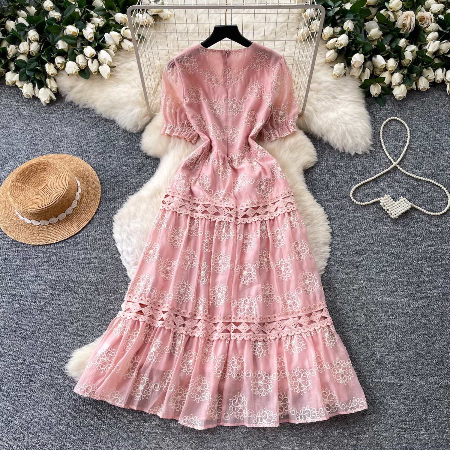Pink Lace V Neck Dress French Romantic Style Short Sleeve Slim Fit A Line Silhouette Summer Occasion Wholesale