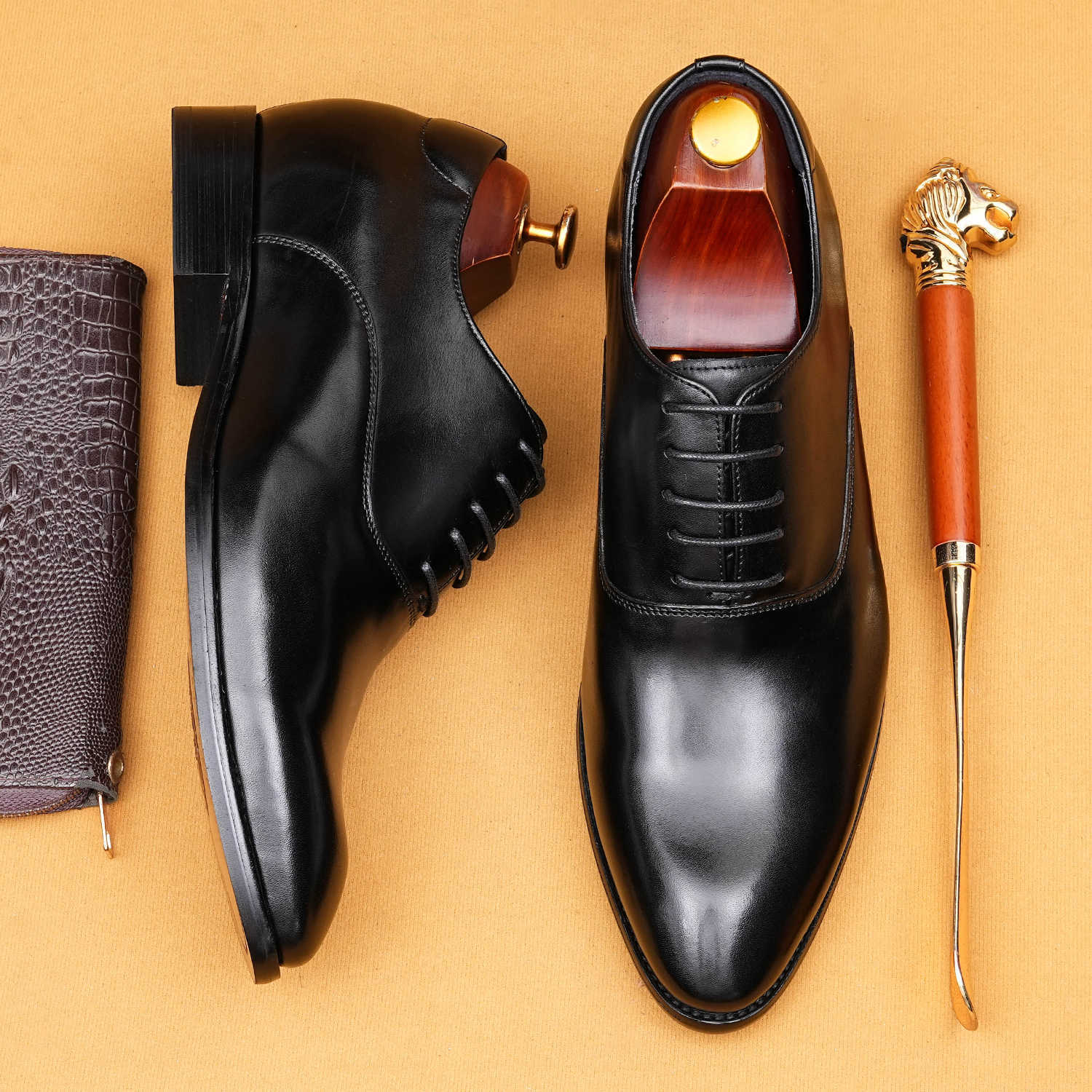 Giày Da Nam Chất Liệu Da Bò Mũi Nhọn Tăng Chiều Cao Dùng Trong Lễ Cưới Ngày Cưới