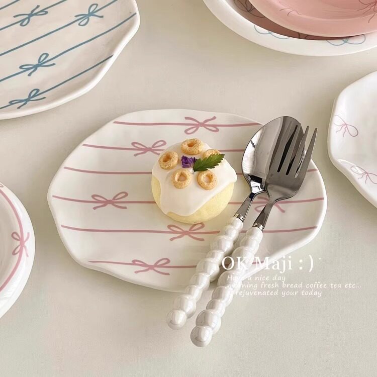 Breakfast Plate High-value Steak Dinner Plate Household Plate Cute Girl's Heart Ceramic Cake Plate Fruit Dessert Plate