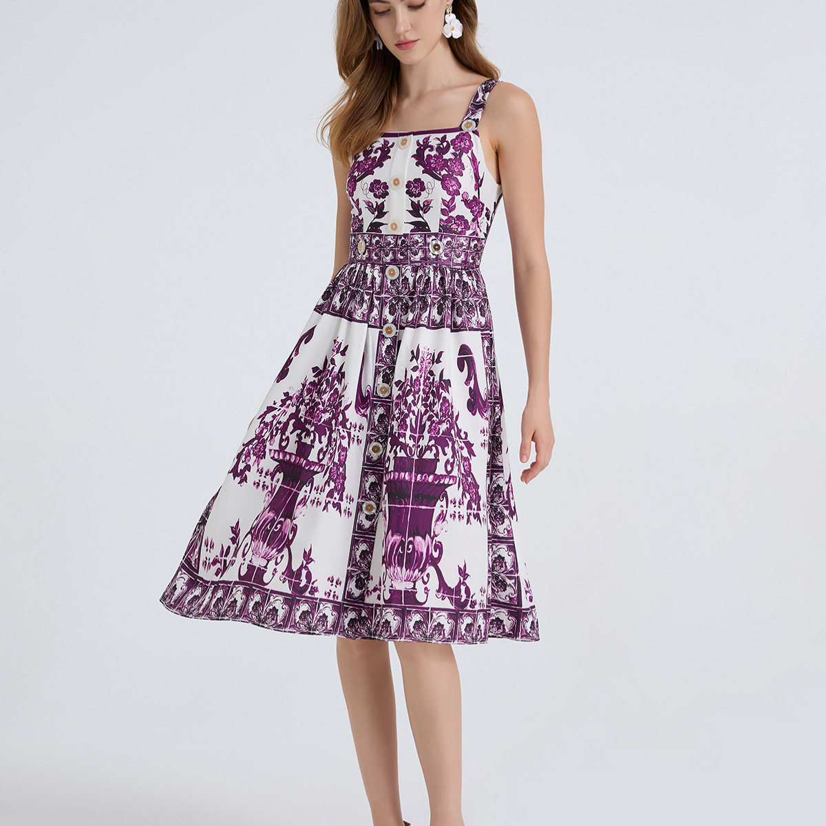 French Vintage Floral Maxi Dress for Women Sleeveless Waist Defined Button Down Elegant Summer Style Wholesale